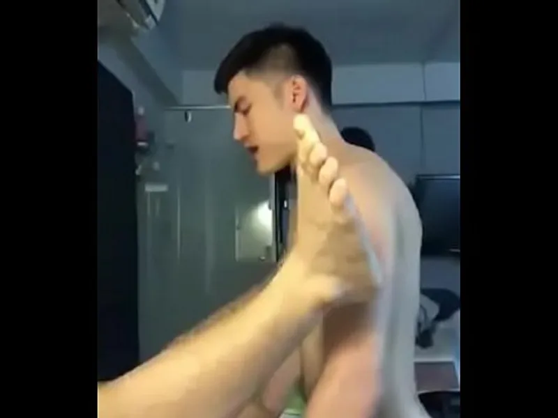 Gay xoạc nhau